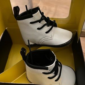 Brand new Dr Martens crib boots 2